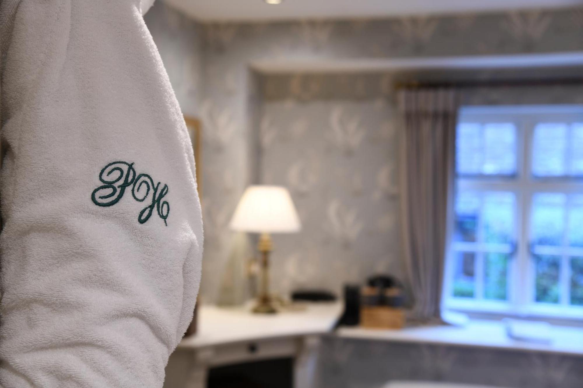 Priory Wareham Hotel Bagian luar foto