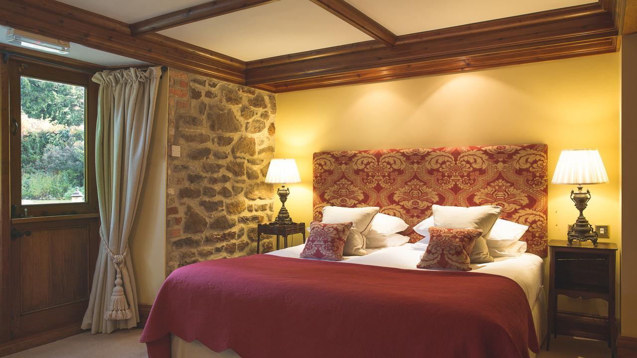 Priory Wareham Hotel Bagian luar foto